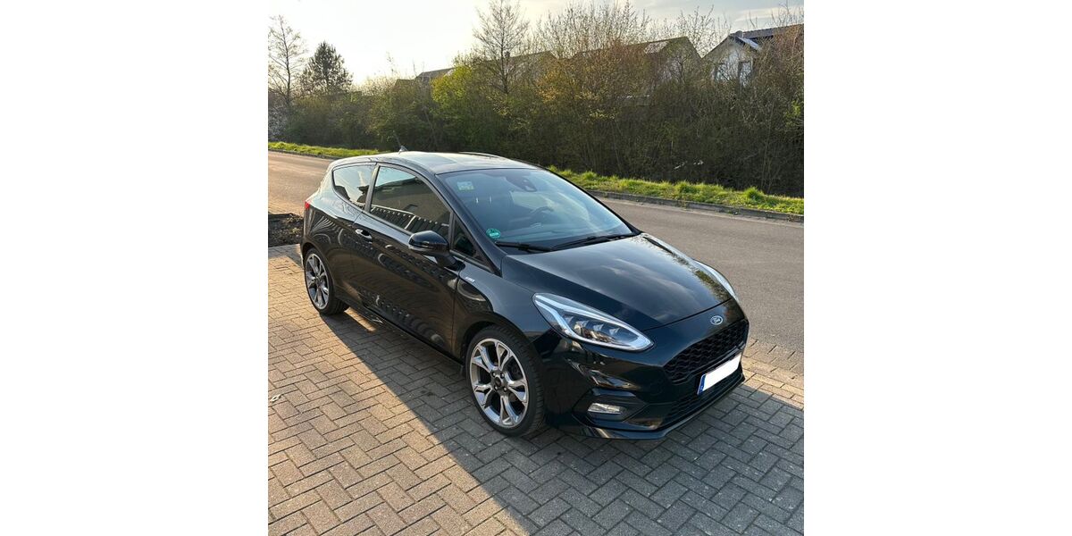 Ford Fiesta 110.000 km 9.700 &euro; Kerpen 50170
