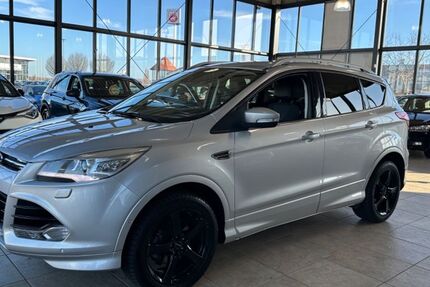 Ford Kuga 97.000 km 10.980 &euro; Erftstadt 50374