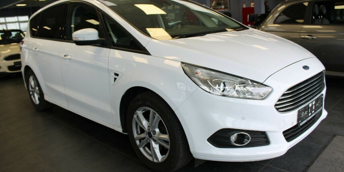 Ford S-Max 1.5 EcoBoost 117.317 km 11.980 &euro; Euskirchen 53881