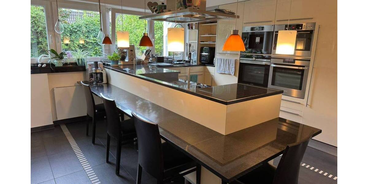 Einfamilienhaus Köln Wahnheide - 1 Zimmer, 469 m&sup2;, 1.600.000&euro; | Angebot:25694143