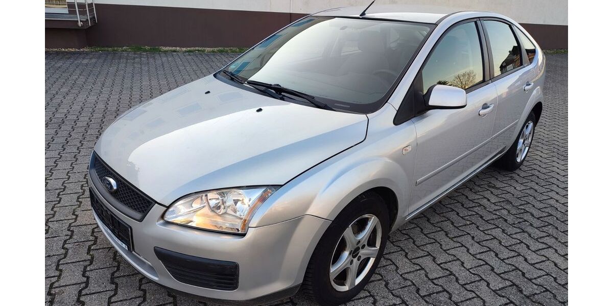 Ford Focus 146.217 km 1.950 &euro; Düren 52353