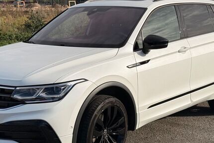 VW Tiguan Allspace 56.000 km 35.600 &euro; Bergheim 50126