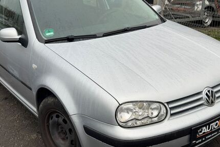 VW Golf 155.000 km 999 &euro; Troisdorf 53842