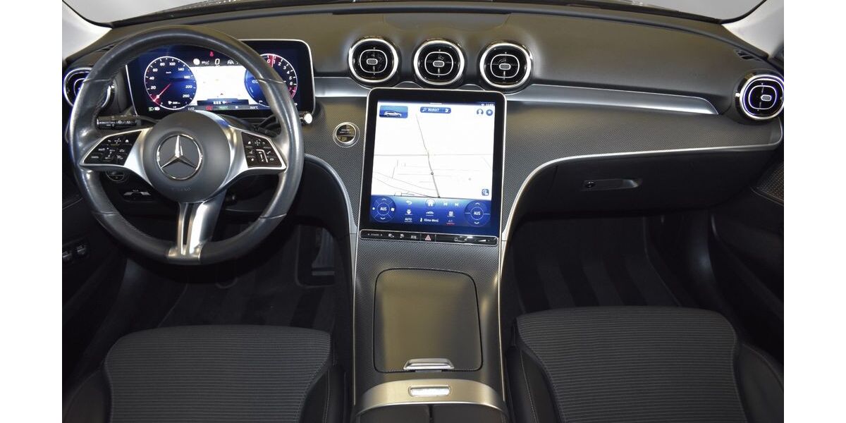 Mercedes-Benz C 300 180.000 km 21.690 &euro; Düren 52351