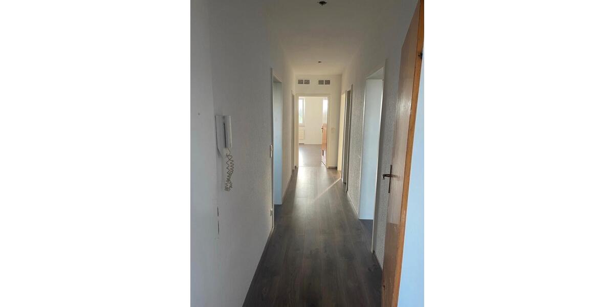 Etagenwohnung Leverkusen - 3 Zimmer, 82 m&sup2;, 198.000&euro; | Angebot:25438071