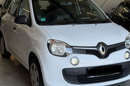 Renault Twingo 112.000 km 4.599 &euro; Rheinbach 53359
