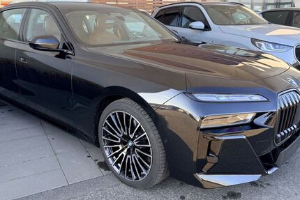 BMW 740 4.980 km 114.690 &euro; Köln Rodenkirchen 50996