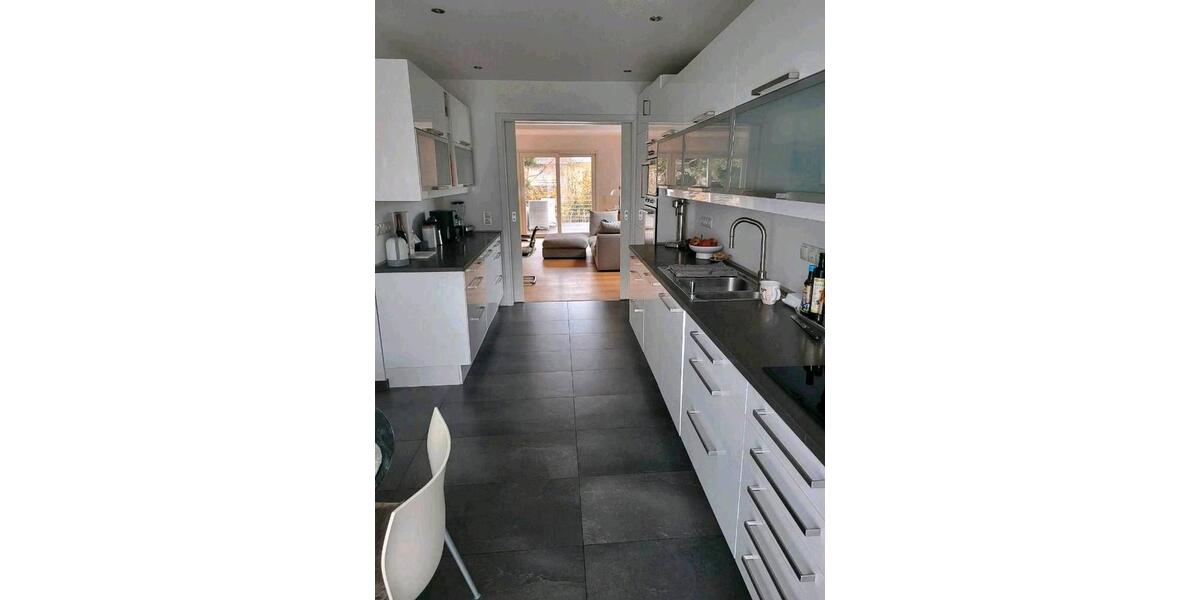 Einfamilienhaus Bonn Gronau - 10 Zimmer, 313 m&sup2;, 4.490&euro; | Angebot:26677619