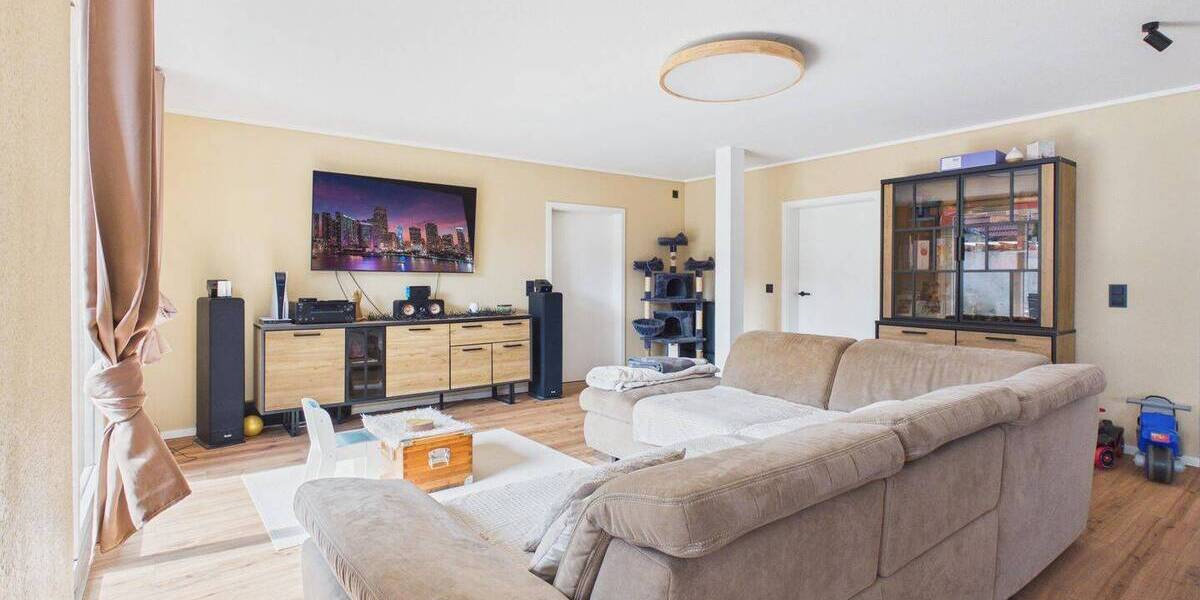 Etagenwohnung Euskirchen Schweinheim - 5 Zimmer, 177 m&sup2;, 450.000&euro; | Angebot:26687514