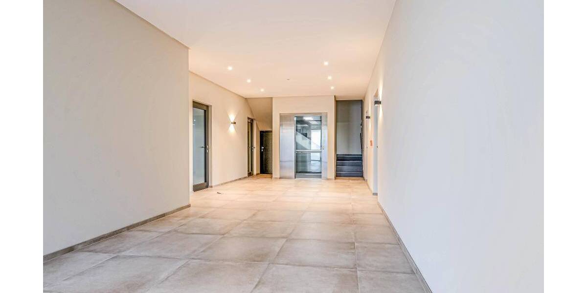 Gewerbeobjekt Hürth Kalscheuren - 4 Zimmer, 226 m&sup2;, 2.938&euro; | Angebot:25749219