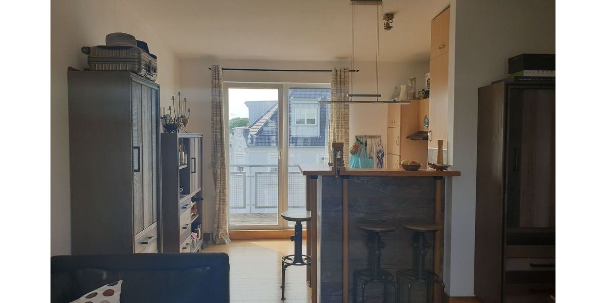 Provisionsfreie 2-Zimmer-Dachgeschosswohnung mit umlaufendem Balkon- Nahe dem Rhein - Einfamilienhaus Bonn | Angebot:26789119