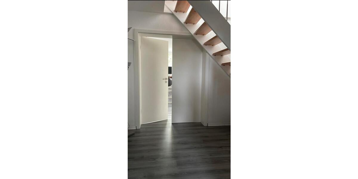 Maisonettenwohnung Troisdorf Altenrath - 4 Zimmer, 128 m&sup2;, 1.700&euro; | Angebot:26048073