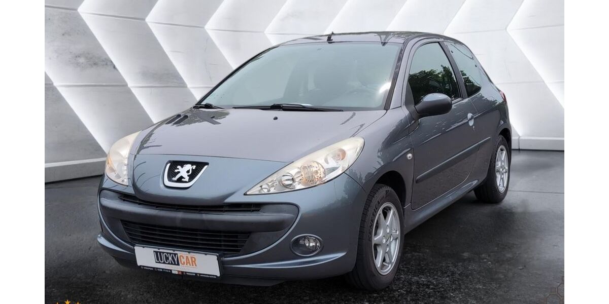 Peugeot 206 125.000 km 1.999 &euro; Troisdorf 53840