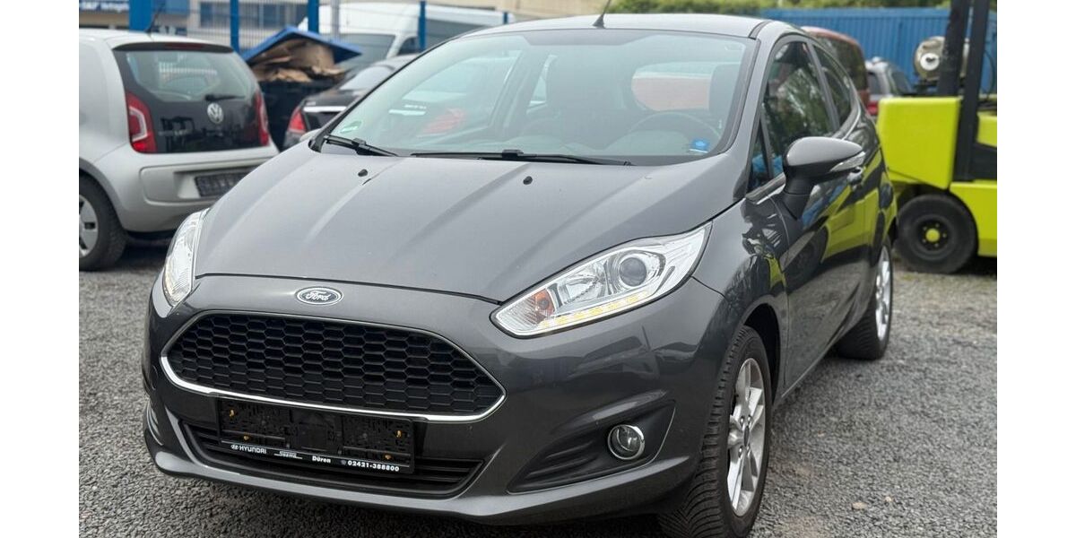Ford Fiesta 85.000 km 6.450 &euro; Düren 52349