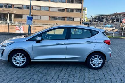 Ford Fiesta 195.000 km 5.750 &euro; Köln 50825