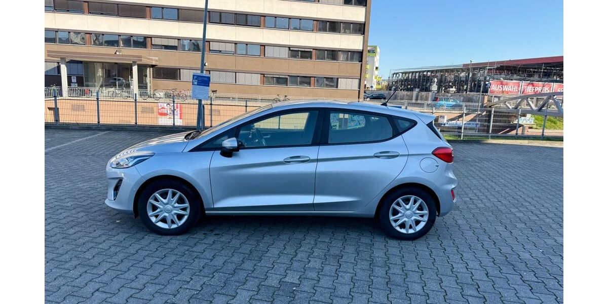 Ford Fiesta 195.000 km 5.750 &euro; Köln 50825