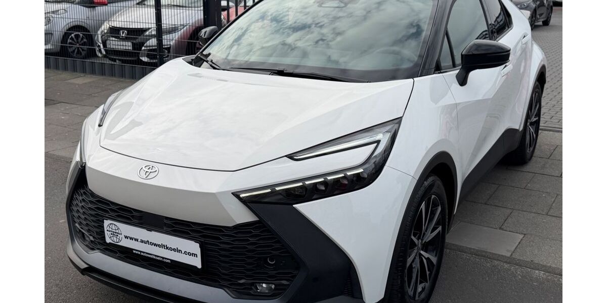Toyota C-HR 9.500 km 27.590 &euro; Köln 51065