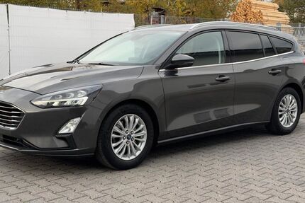 Ford Focus 115.682 km 14.990 &euro; Siegburg 53721