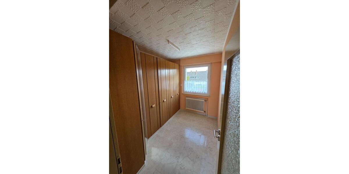 Reihenhaus Erftstadt - 5 Zimmer, 93 m&sup2;, 289.000&euro; | Angebot:24069878