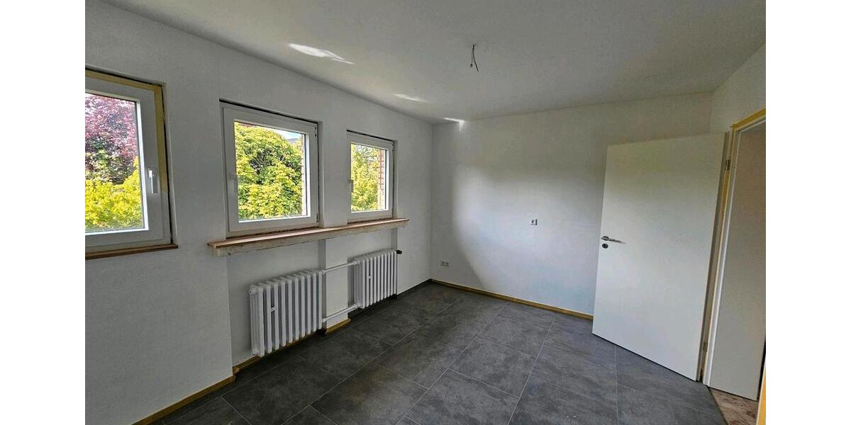 Einfamilienhaus Troisdorf Altenrath - 3 Zimmer, 108 m&sup2;, 1.490&euro; | Angebot:26591871