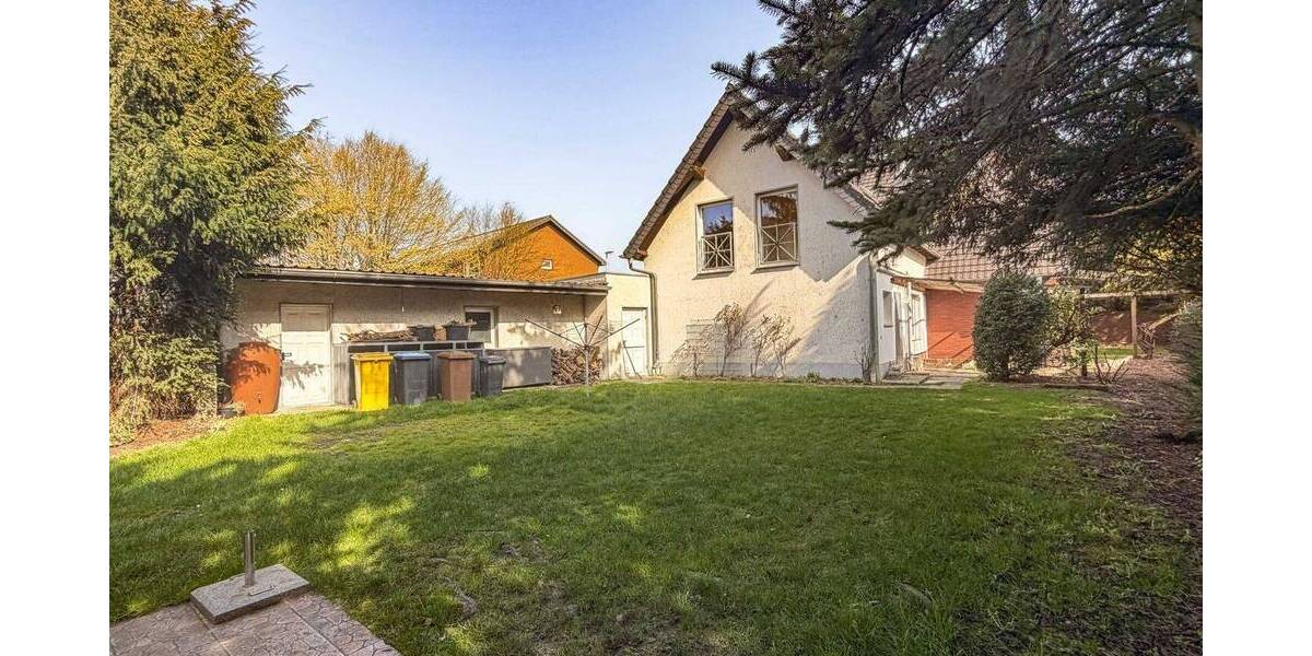 Einfamilienhaus Frechen Grefrath - 9 Zimmer, 240 m&sup2;, 769.000&euro; | Angebot:26686658