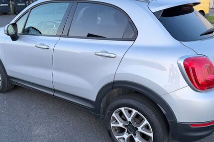 Fiat 500X 100.000 km 10.499 &euro; Köln 50859