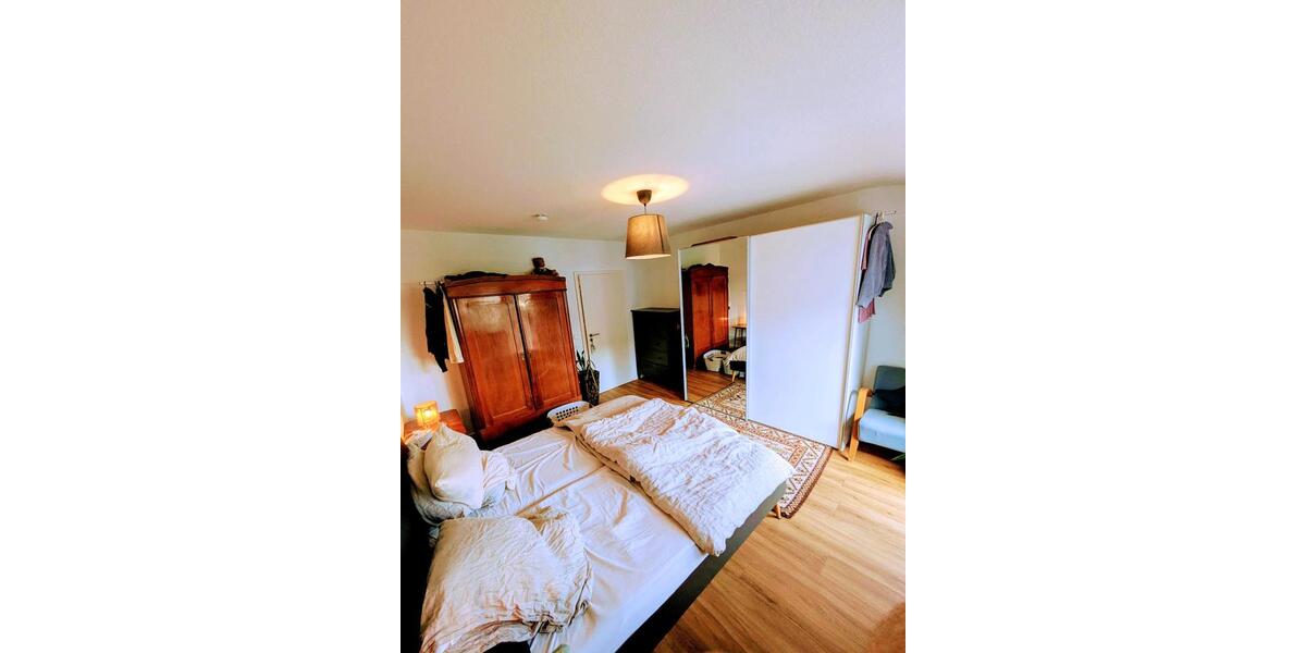 Etagenwohnung Köln Lindenthal - 3 Zimmer, 65 m&sup2;, 1.200&euro; | Angebot:26040260