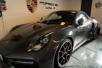 Porsche 992 5.000 km 229.999 &euro; Niederkassel 53859