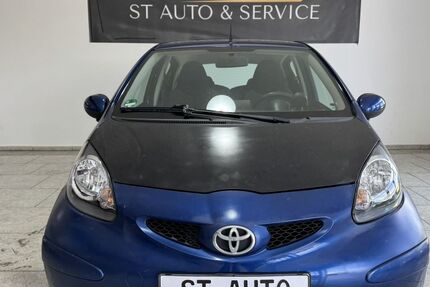 Toyota Aygo (X) 170.451 km 2.699 &euro; Köln 51107
