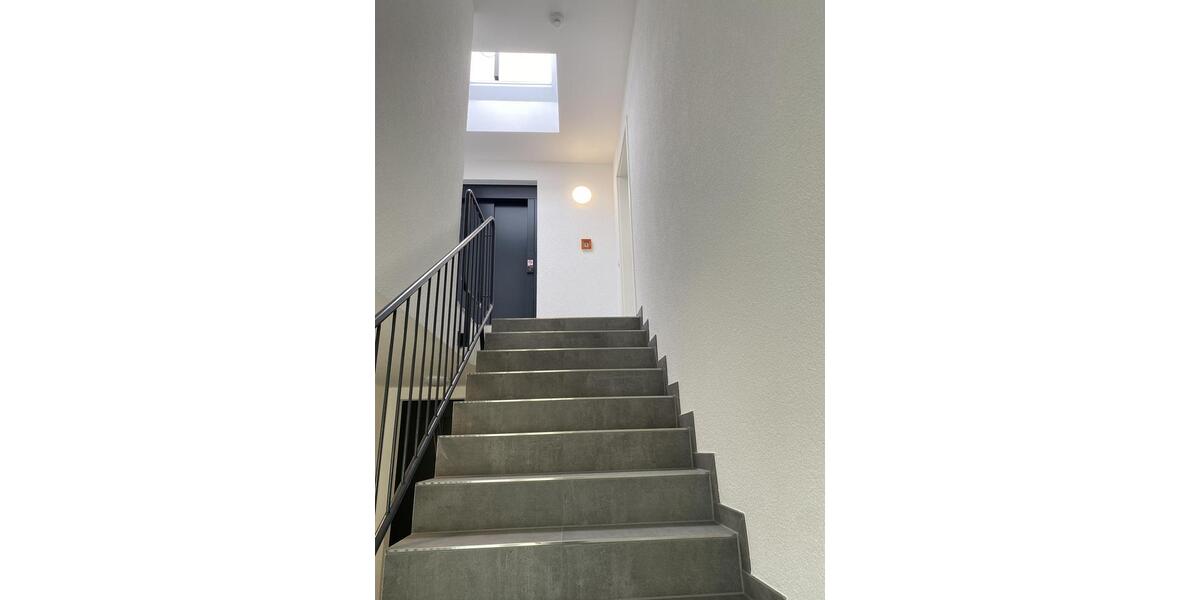 Dachgeschoßwohnung Köln Lindenthal - 2 Zimmer, 53 m&sup2;, 1.250&euro; | Angebot:26489439