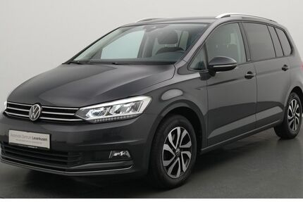 VW Touran 129.121 km 21.980 &euro; Leverkusen 51379