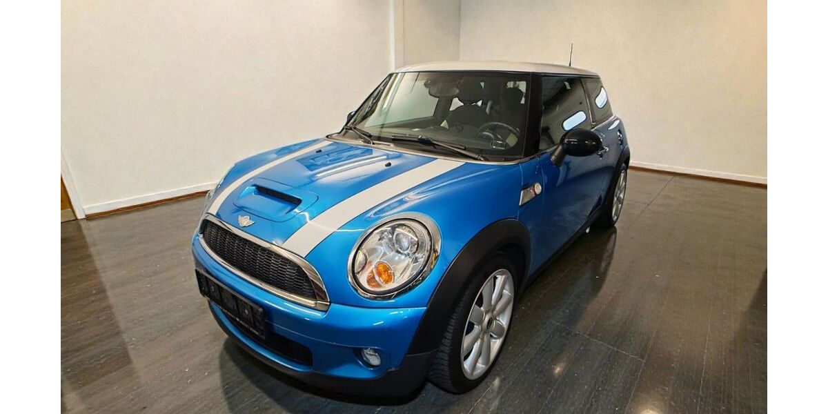 Mini Cooper S 161.080 km 5.990 &euro; Troisdorf 53842