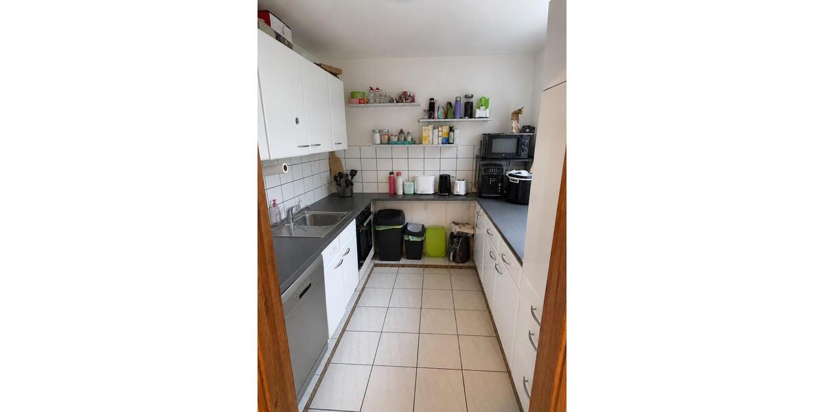 Etagenwohnung Bonn Hardtberg - 5 Zimmer, 100 m&sup2;, 299.000&euro; | Angebot:27112055
