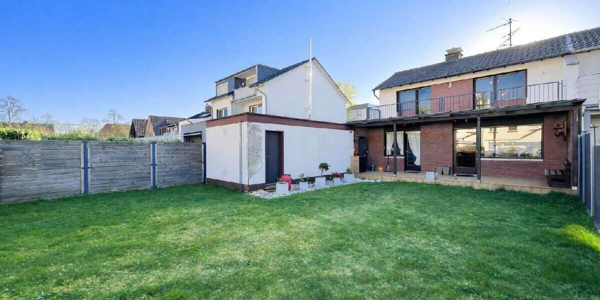 Einfamilienhaus Leverkusen - 3 Zimmer, 124 m&sup2;, 395.000&euro; | Angebot:24494531