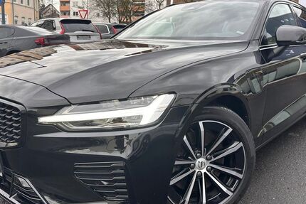 Volvo V60 51.183 km 38.888 &euro; Siegburg 53721