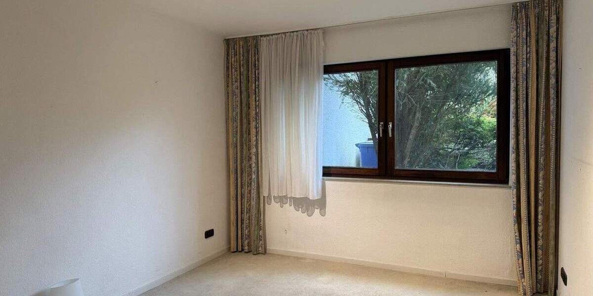 Reihenmittelhaus Bonn Muffendorf - 7 Zimmer, 222 m&sup2;, 665.000&euro; | Angebot:25747696