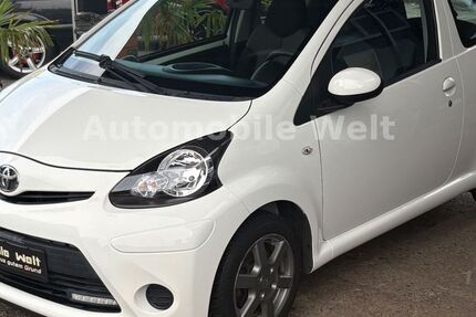 Toyota Aygo (X) 125.580 km 4.980 &euro; Frechen 50226