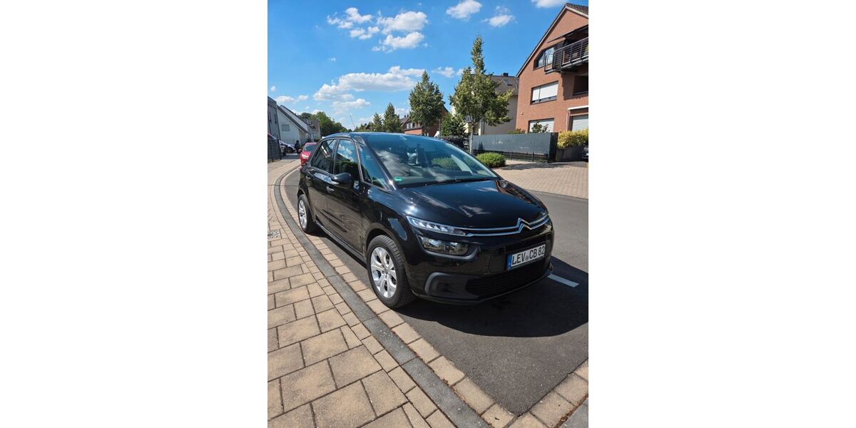 Citroen C4 Picasso 147.500 km 5.750 &euro; Leverkusen 51371