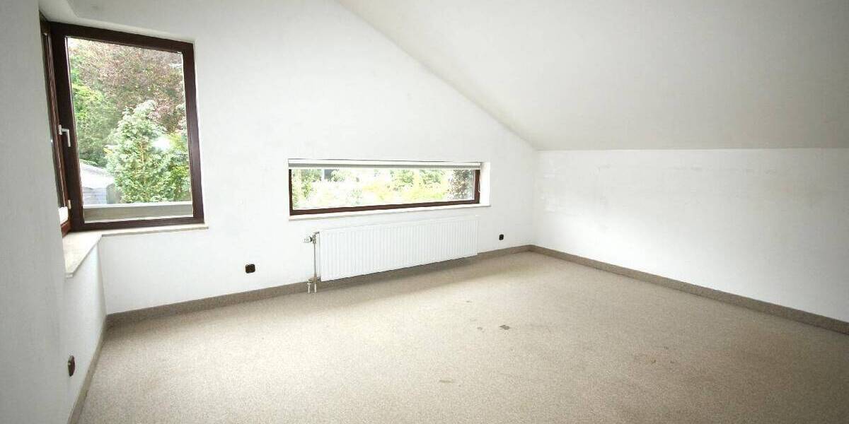 Etagenwohnung Köln Wahn - 4 Zimmer, 88 m&sup2;, 750&euro; | Angebot:26642082