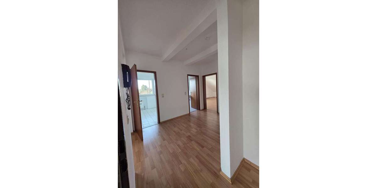 Etagenwohnung Köln-Widdersdorf Widdersdorf - 3 Zimmer, 104 m&sup2;, 1.352&euro; | Angebot:23864152