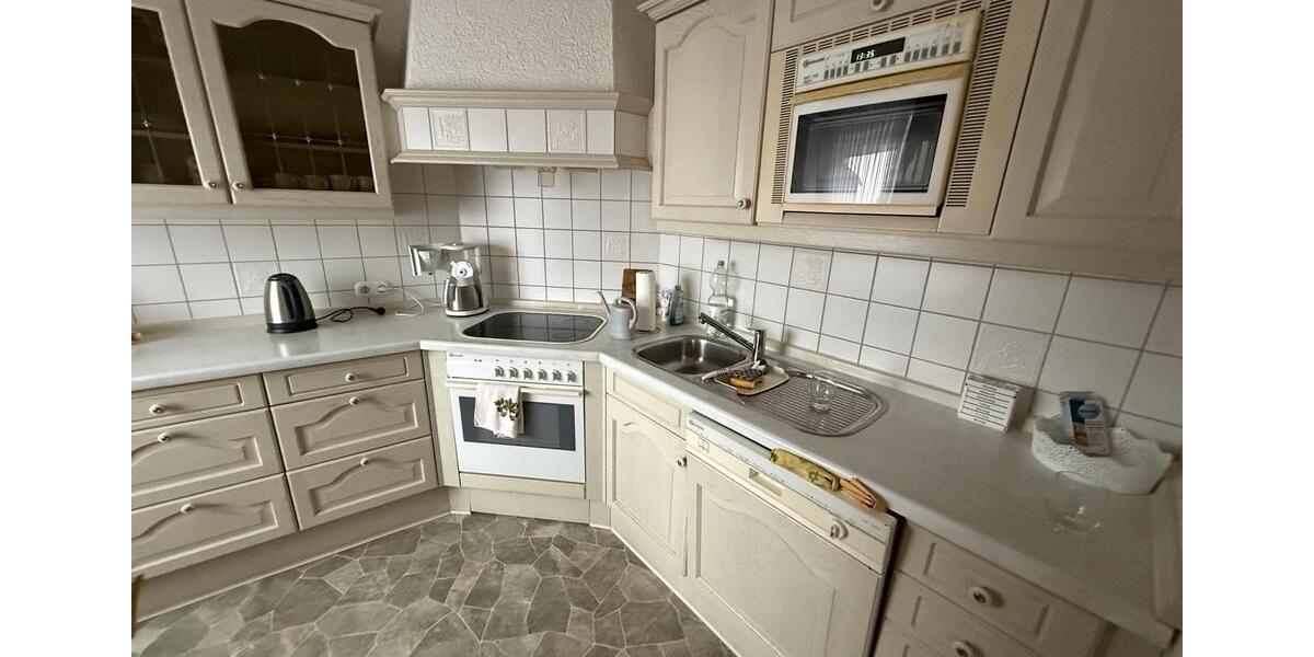 Etagenwohnung Bonn Gielgen - 2 Zimmer, 90 m&sup2;, 1.030&euro; | Angebot:25320152