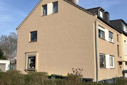 Haus Troisdorf - 7 Zimmer, 183 m&sup2;, 640.000&euro; | Angebot:25831298