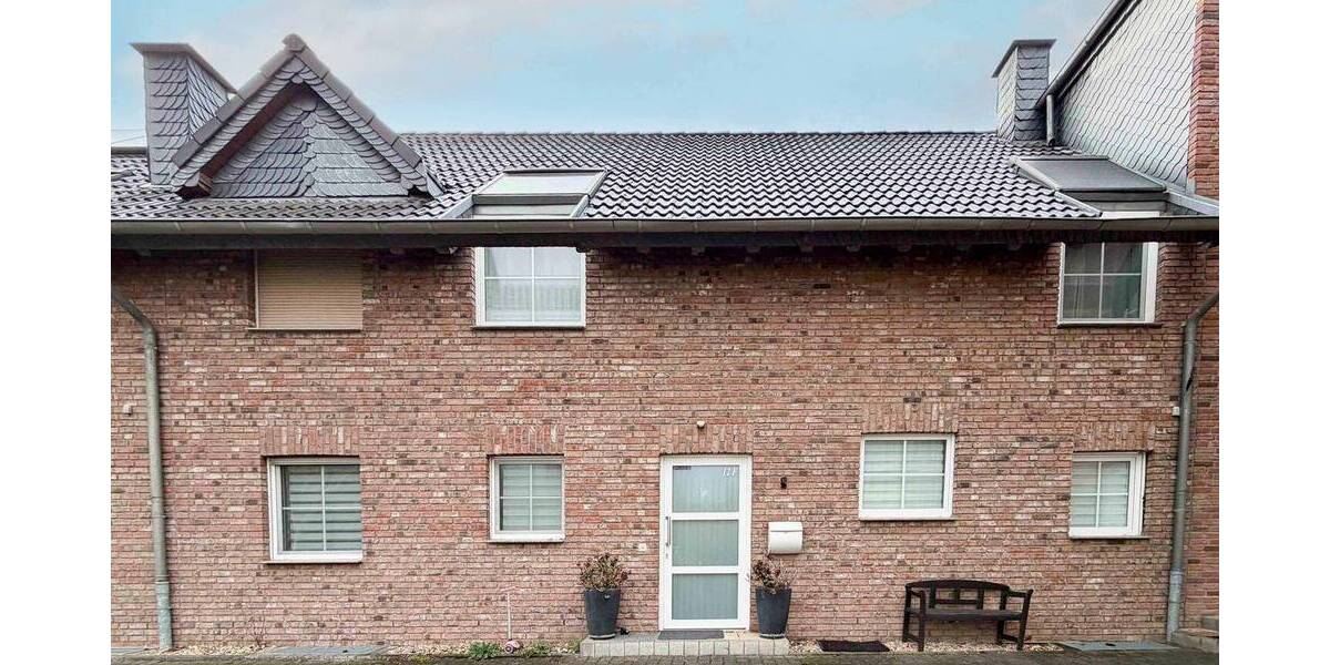 Reihenmittelhaus Bergheim Rheidt - 4 Zimmer, 147 m&sup2;, 399.000&euro; | Angebot:26081199