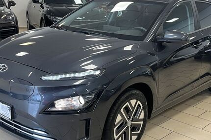 Hyundai KONA 20.402 km 16.500 &euro; Bonn 53227