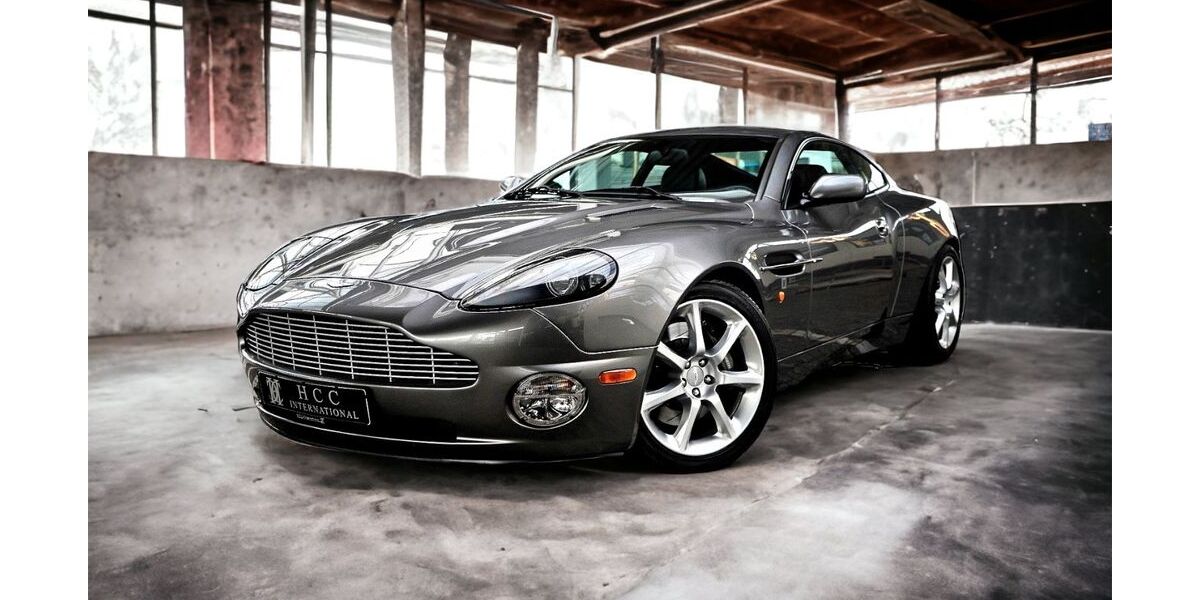 Aston Martin Vanquish 14.980 km 119.000 &euro; Troisdorf/Spich 53842