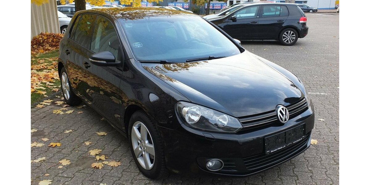 VW Golf 1.6TDi TEAM neuer ZAHNRIEMEN KLIMAAUTOMATIK 159.855 km 7.500 &euro; Köln 50858