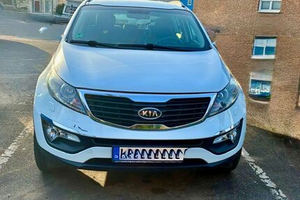 Kia Sportage 109.000 km 8.300 &euro; Köln 50737