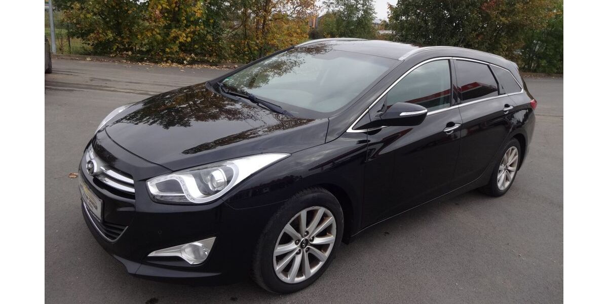 Hyundai i40 231.000 km 5.200 &euro; Zülpich 53909