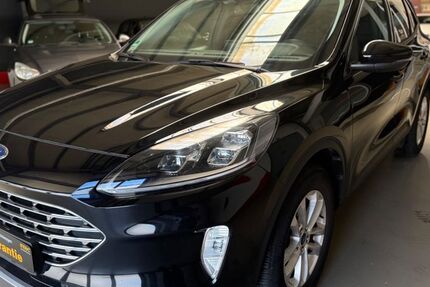 Ford Kuga 59.000 km 23.499 &euro; Niederkassel 53859