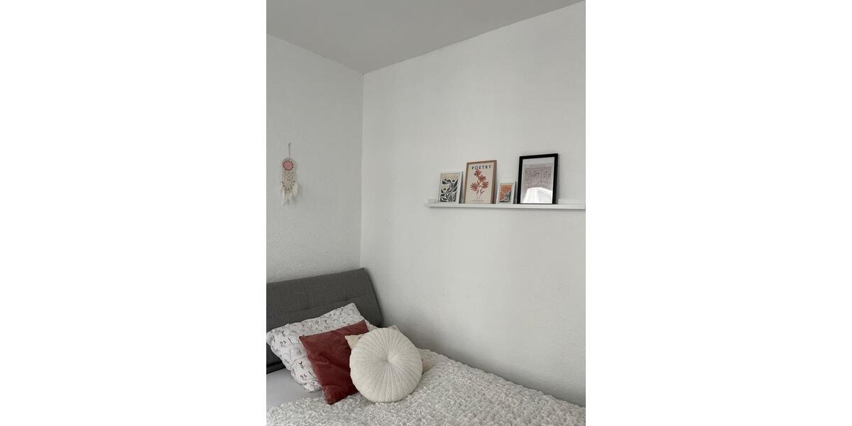 Etagenwohnung Mechernich - 17 Zimmer, 40 m&sup2;, 600&euro; | Angebot:25262488